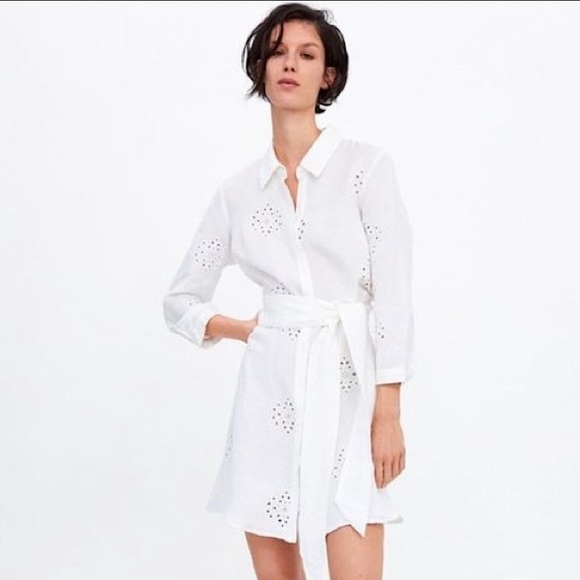 Zara Dresses & Skirts - Zara Embroidered Eyelet Dress w/ Belt